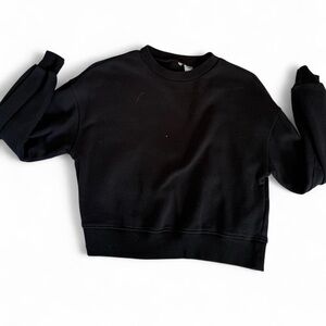 Black Divided H&M cropped crewneck sweatshirt. Size XS.